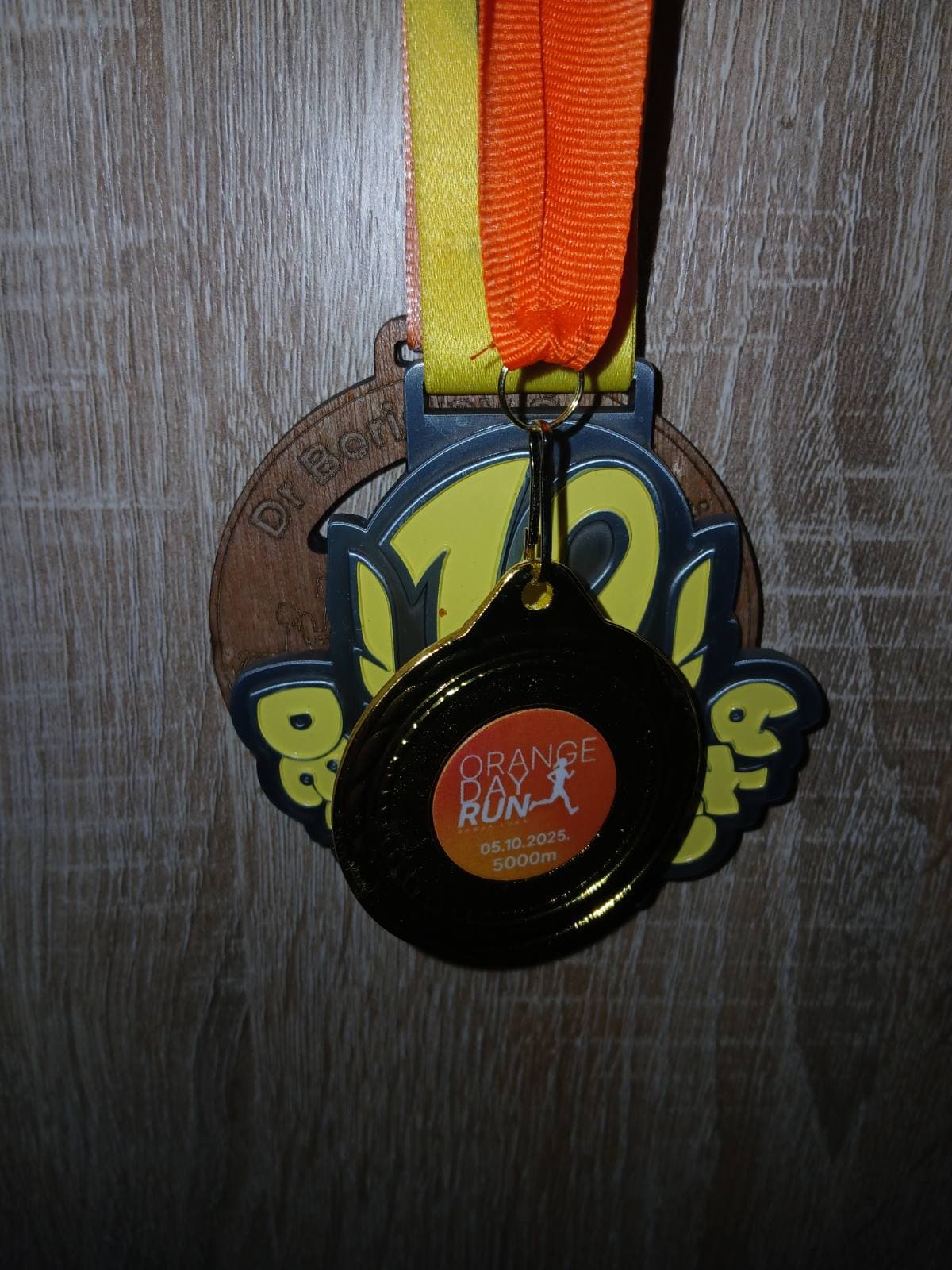 Lična kolekcija medalja sa trka (privatna galerija).